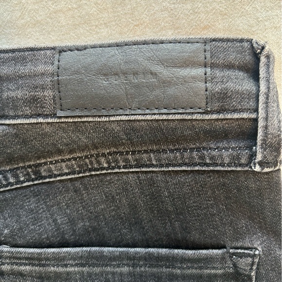 H & M women’s jeans - Picture 6 of 7